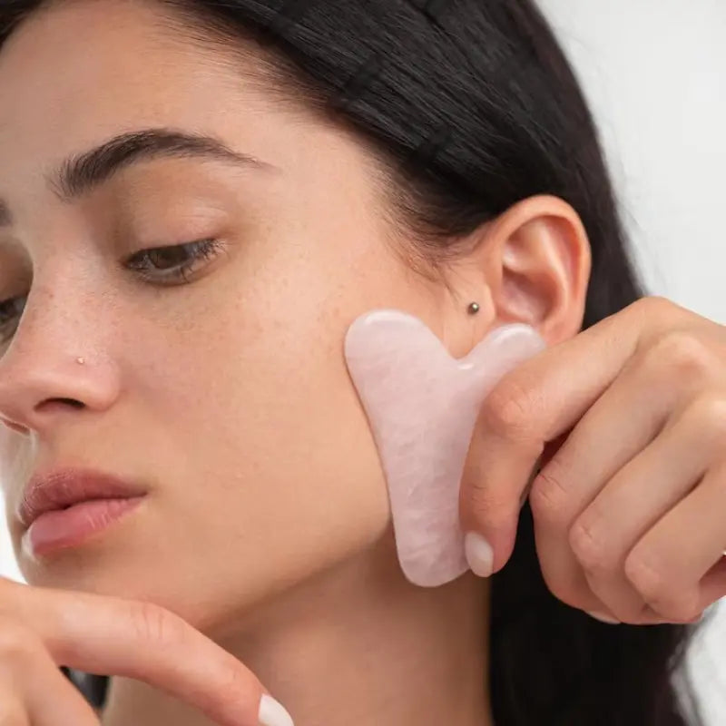 Gua-Sha et Rouleau Visage L'Atelier de la Peau